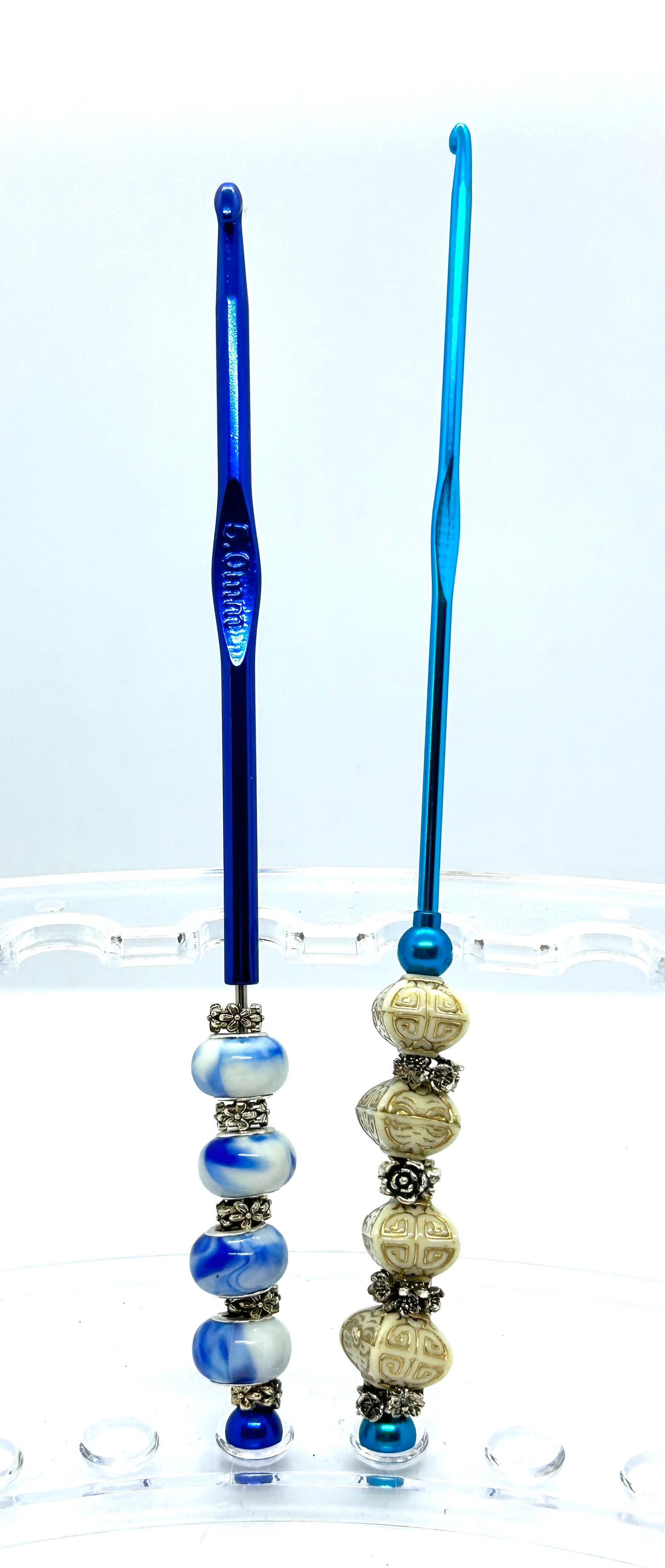 2PC Crochet Hooks